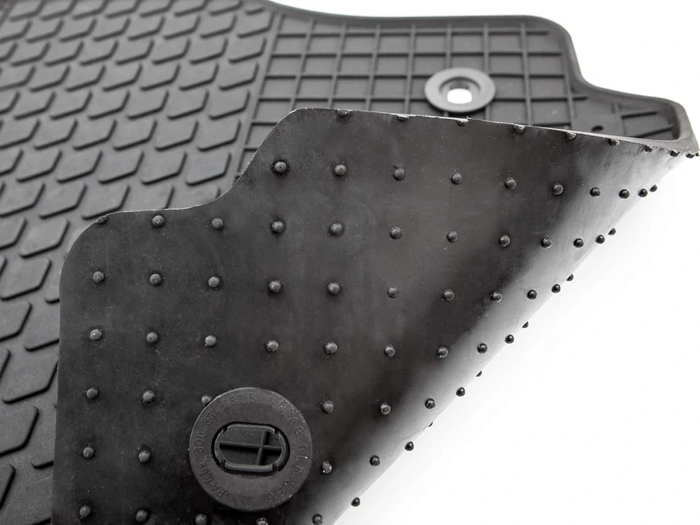 Motohobby Hyundai Kona (2017 a novější) Sada gumových podlahových rohoží