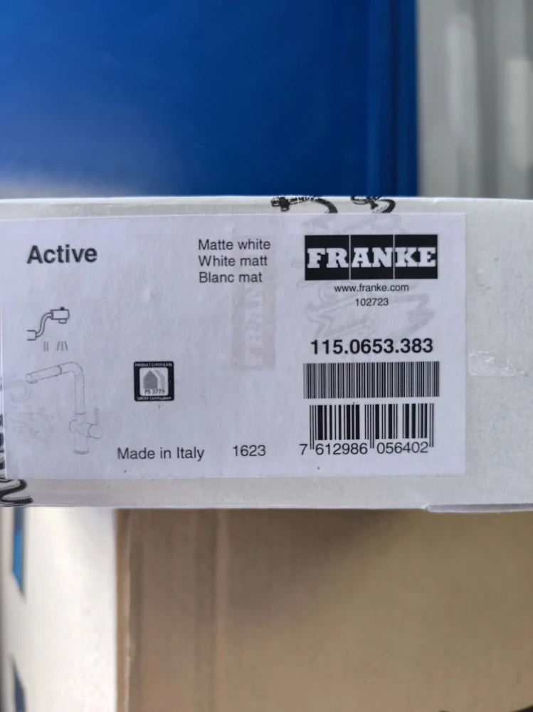 Franke Active New Dřezová baterie FN 6110.902, s výsuvnou sprškou, matná bílá
